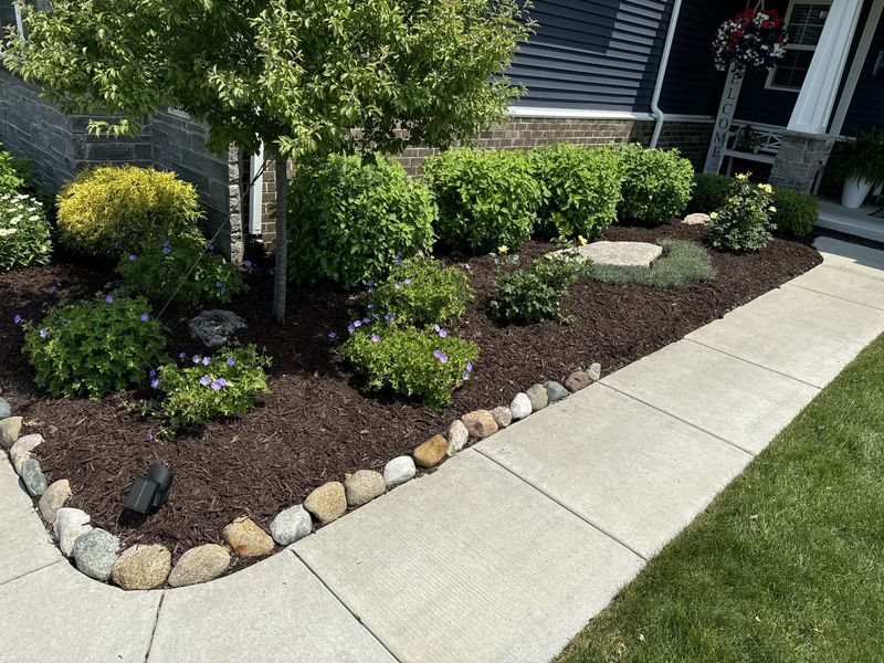 Walkway border